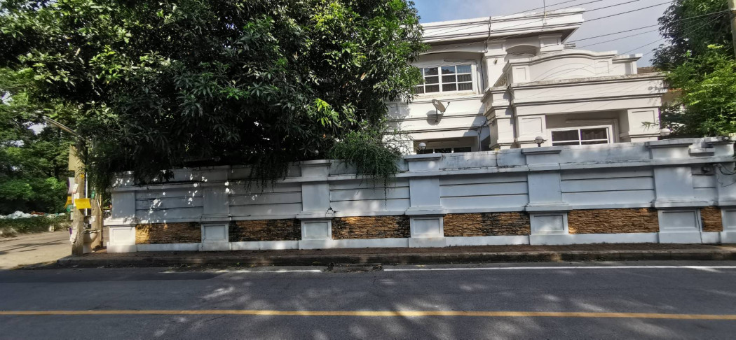 ขาย บ้านเดี่ยว ม.สินทวีงามเจริญ 240 ตรม. 85 ตร.วา หลังมุม พร้อมเฟอร์นิเจอร์ ทั้งหลัง รูปที่ 2