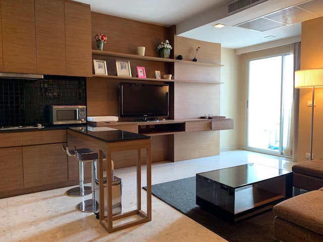 Nusasiri Grand Sukhumvit 42 peaceful convenient beautiful view 24th floor BTS Ekkamai รูปที่ 1