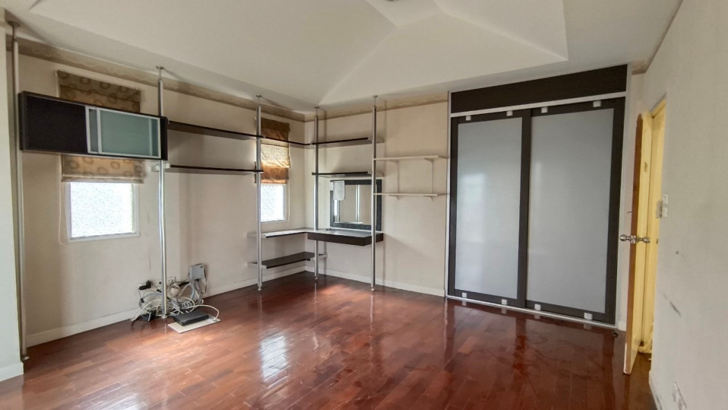 ขาย บ้านเดี่ยว มัณฑนา วัชรพล-รามอินทรา 2 230 ตรม. 76 ตร.วา รูปที่ 6