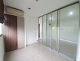 For Rent : ลุมพินี นิด้า-เสรีไทย 1 ห้องเปล่าสภาพดี  ค่าเช่า 5,000 บาท