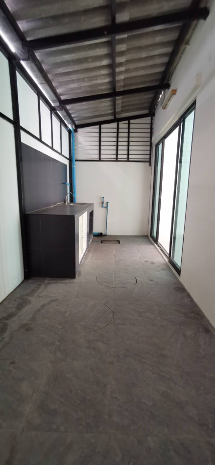 ขาย ทาวน์โฮม เดอะ คอนเนค สวนหลวง-อ่อนนุช 95 ตรม. 18.2 ตร.วา สไตล์ modern รูปที่ 11