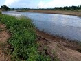 ขายที่ริมแม่น้ำ ติดแม่น้ำน่านสายหลักเมืองน่าน ใช้ประโยชน์ได้ดี ติดแหล่งน้ำสำคัญ น้ำน่านสายหลักเมืองเหนือ น้ำใสไหลรินตลอดปี  ตำบลศรีภูมิ อ.ท่าวังผา จ.น่าน 850000 บาท สวยมากวิวน้ำน่านฟ้าใสอากาศดี