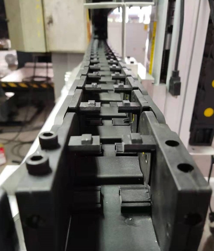 Cable chain ,cable drag chain รางกระดูกงูพลาสติก รางกระดูกงูสำหรับเครื่องจักร แขนกล รูปที่ 3