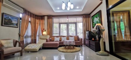 ให้เช่า บ้านเดี่ยว วิภาวรรณ 223 ตรม. 76.4 ตร.วา บิ้วอิน​   พร้อมเฟอร์นิเจอร์บางส่วนเครื่อง​ปรับอากาศ​ 5 เครื่อง​. รูปที่ 10