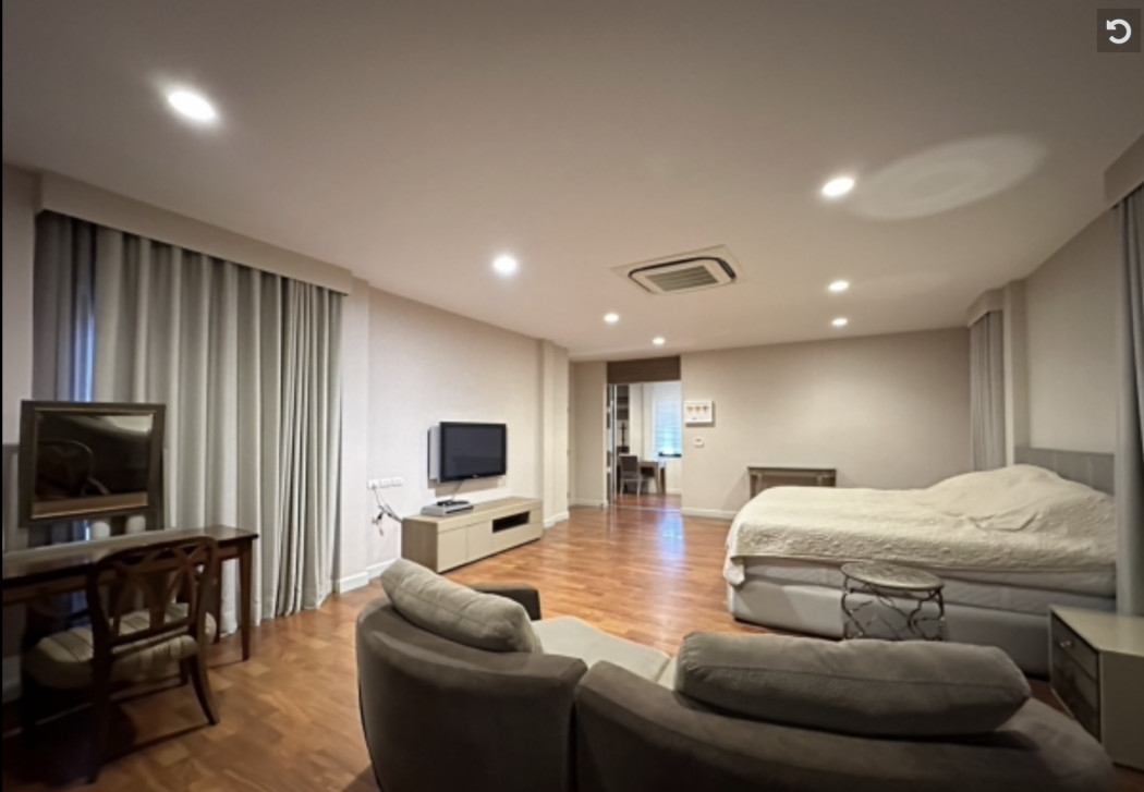 ให้เช่าบ้านเดี่ยว แกรนด์ บางกอก บูเลอวาร์ด รัชดา - รามอินทรา 2 มี 5 ห้องนอน ใกล้แฟชั่นไอส์แลนด์ รูปที่ 3
