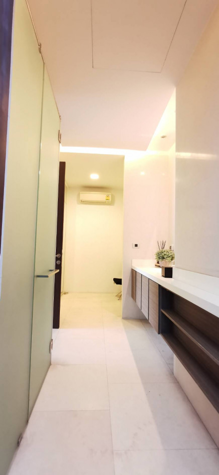 ขาย ทาวน์โฮม Residence Sukhumvit 65 300 ตรม. 28 ตร.วา มีความเป็นส่วนตัว อยู่ใจกลางเมืองย่านสุขุมวิท ใกล้ทางด่วน และ รถไฟฟ้า รูปที่ 4