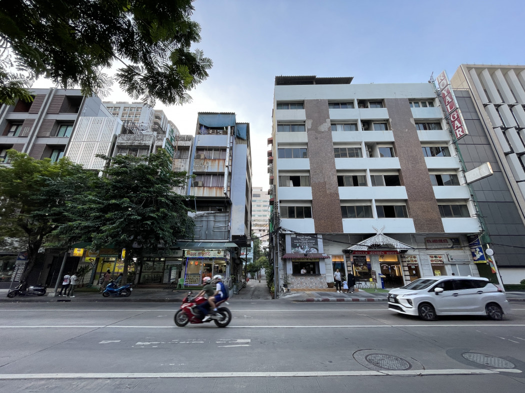 ขายด่วน ที่ดินสวย ริมถนน ซ.สุขุมวิท 3 ที่ดิน 230 ตร.วา เยื้อง โรงพยาบาลบำรุงราษฏร์ รูปที่ 3