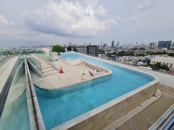 ขาย ด่วน คอนโด Ideo Tha Phra Interchange  ห้องสวย เดินทางสะดวกใกล้ MRT ท่าพระ รูปที่ 1