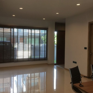  ให้เช่าทาวน์โฮม 3.5 ชั้น  เฮ้าส์โคลเวอร์ (Haus Clover) แจ้งวัฒนะ ราชพฤกษ์  รูปที่ 1