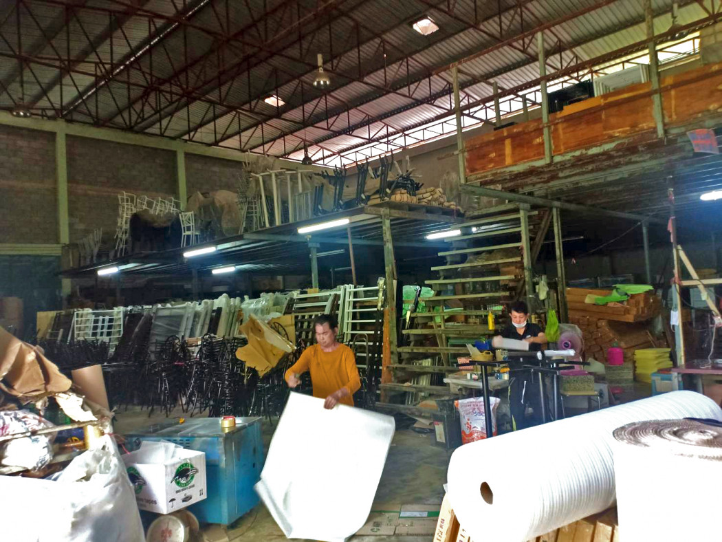 ขายด่วน!! โรงงานติดถนน พร้อมออฟฟิศเเละบ้าน ทำเลดี จ.นนทบุรี (เนื้อที่4-2-30ไร่) รูปที่ 4
