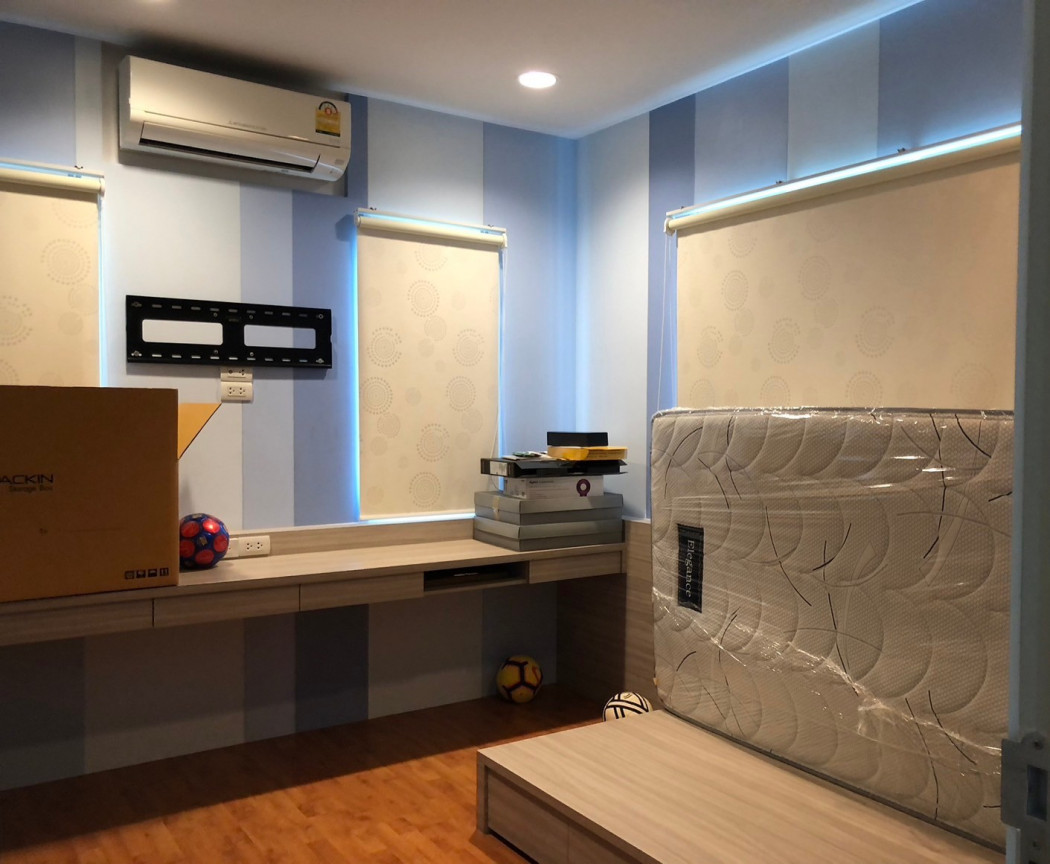 ขาย บ้านเดี่ยว Bangkok Boulevard Teparak-Wongwaen 245 ตรม. 60.2 ตร.วา พร้อม บิ้วอิน สไตล์ โมเดิร์น ทั้งหลัง รูปที่ 6