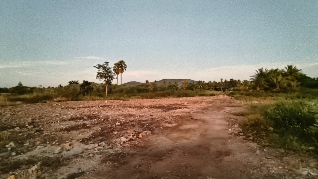 ขาย ที่ดิน - 4 ไร่ 52.6 ตร.วา หน้ากว้าง x ยาว 41 x 206 เมตร รูปที่ 4