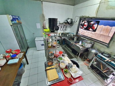 เซ้งร้านอาหาร ห้องมุม ตลาดสมบัติบุรี บางบัวทอง นนทบุรี  รูปที่ 1