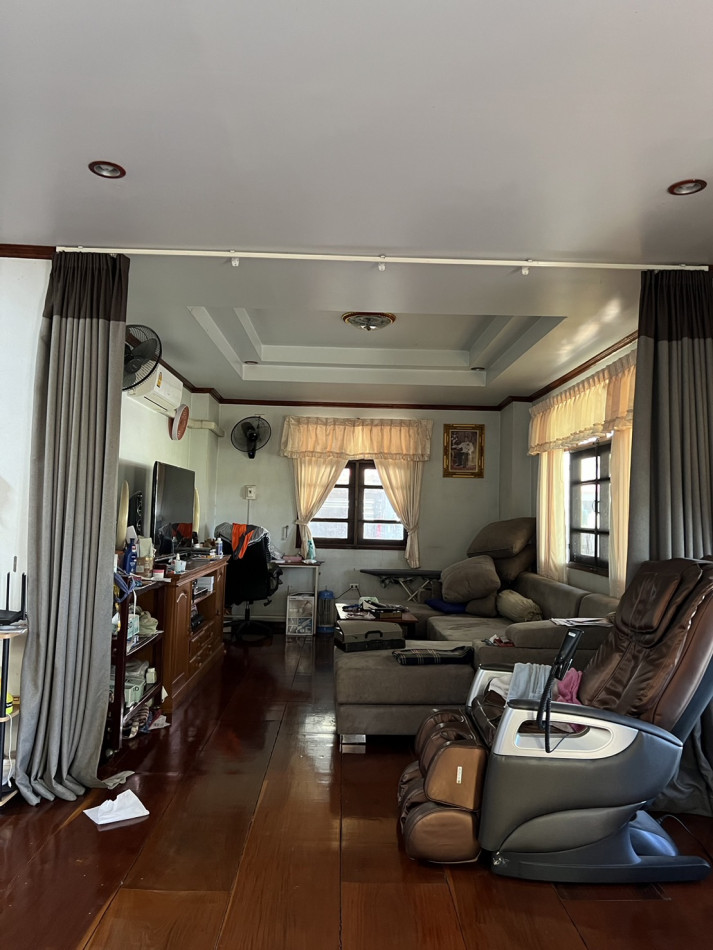 ขาย บ้านเดี่ยว ใกล้ที่ว่าการอำเภอหนองหาน 200 ตรม. 1 ไร่ รูปที่ 2
