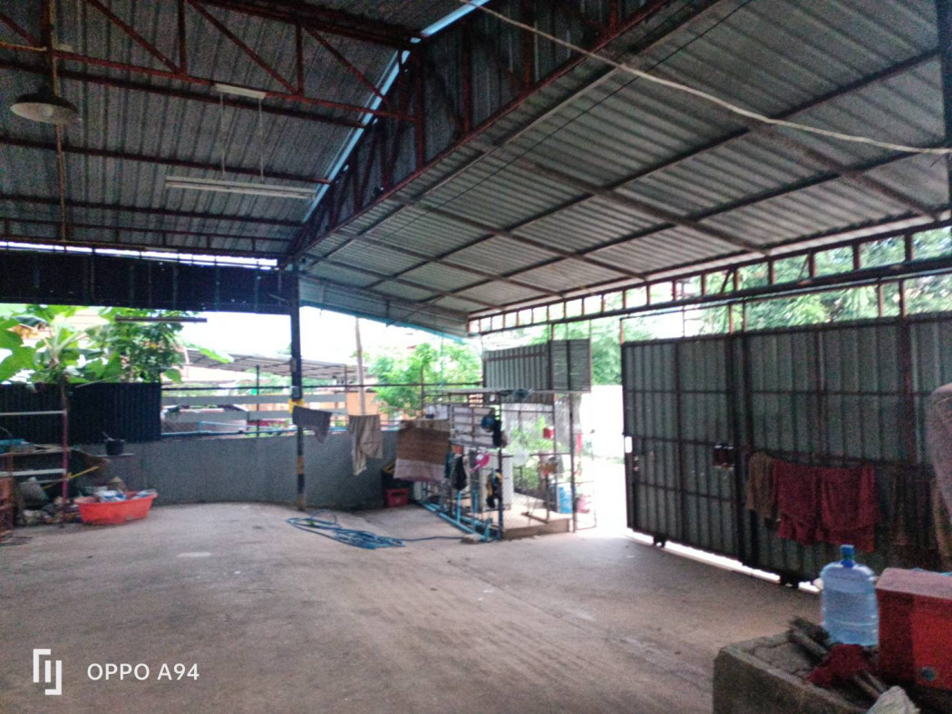 ขาย โกดัง และบ้าน 2 หลังพร้อมที่ดิน 650 ตรม. 1 งาน 61.2 ตร.วา รูปที่ 3