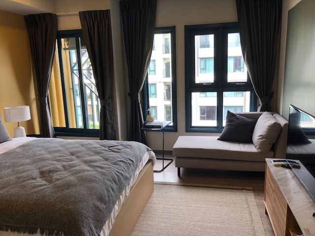 The Base Sukhumvit 50 private livable peaceful 7th floor BTS On Nut รูปที่ 1