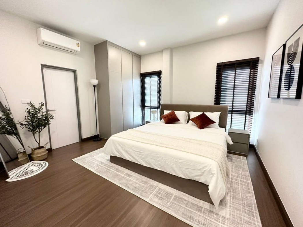 ขาย-ให้เช่า บ้านเดี่ยว เดอะ ซิตี้ บางนา  5 ห้องนอน บ้านใหม่ ใกล้เมกา บางนา รูปที่ 2