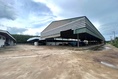 สนามบินนานาชาติสุราษฎร์ธานี ขอรง.4 ได้ ศรีวิชัย ให้เช่า โกดัง-โรงงาน ออฟฟิศ พร้อมสิ่งปลูกสร้าง 20ไร่ บ้านพัก 20ห้อง ไฟฟ้า 3 เฟส 5แอร์ A/C