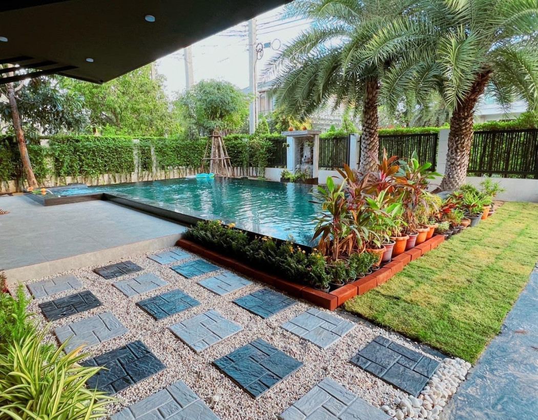 ให้เช่า Pool Villa เพอร์เฟค มาสเตอร์พีซ สุขุมวิท 77 ตกแต่งหรู แปลงมุม 5 ห้องนอน รูปที่ 3