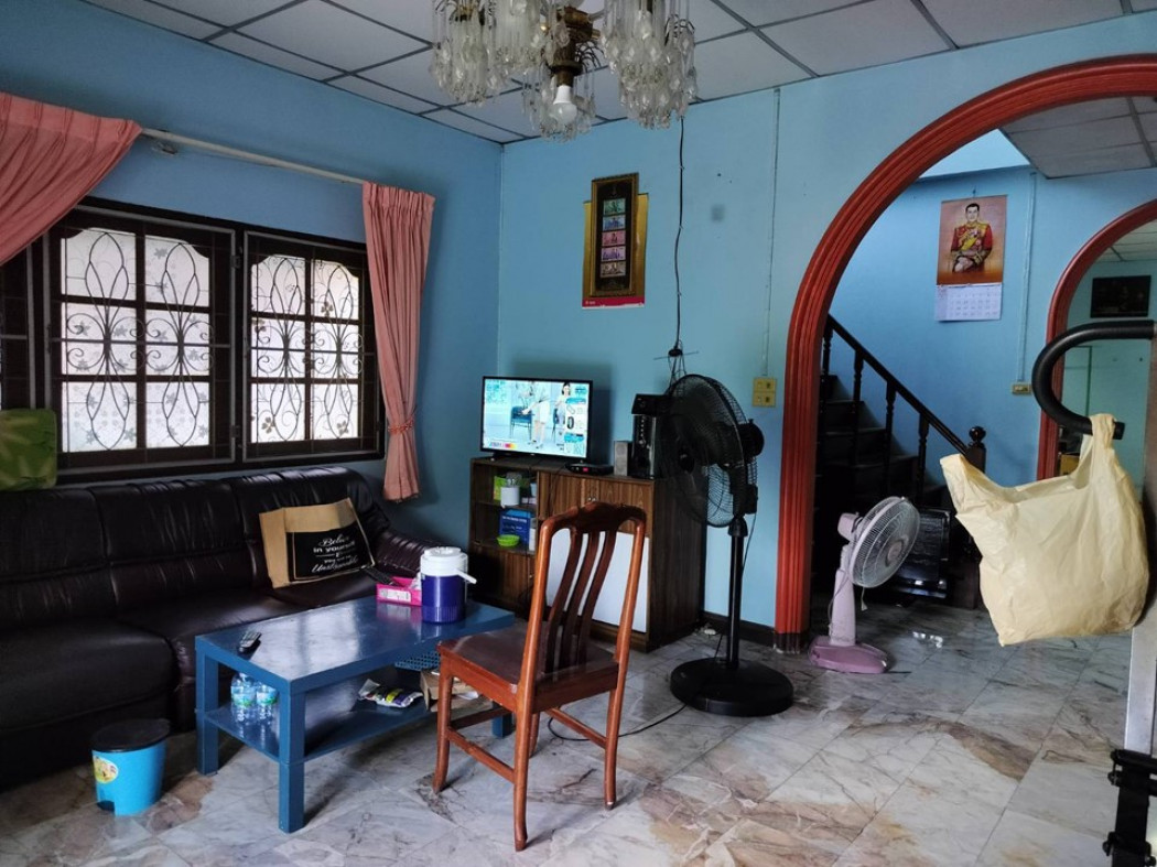 ขาย บ้านเดี่ยว คลอง 7 พื้นที่ 500 ตรม. 145.5 ตร.วา ใกล้ถนนใหญ่ มีสวน โครงสร้างดี สภาพเยี่ยม รูปที่ 5