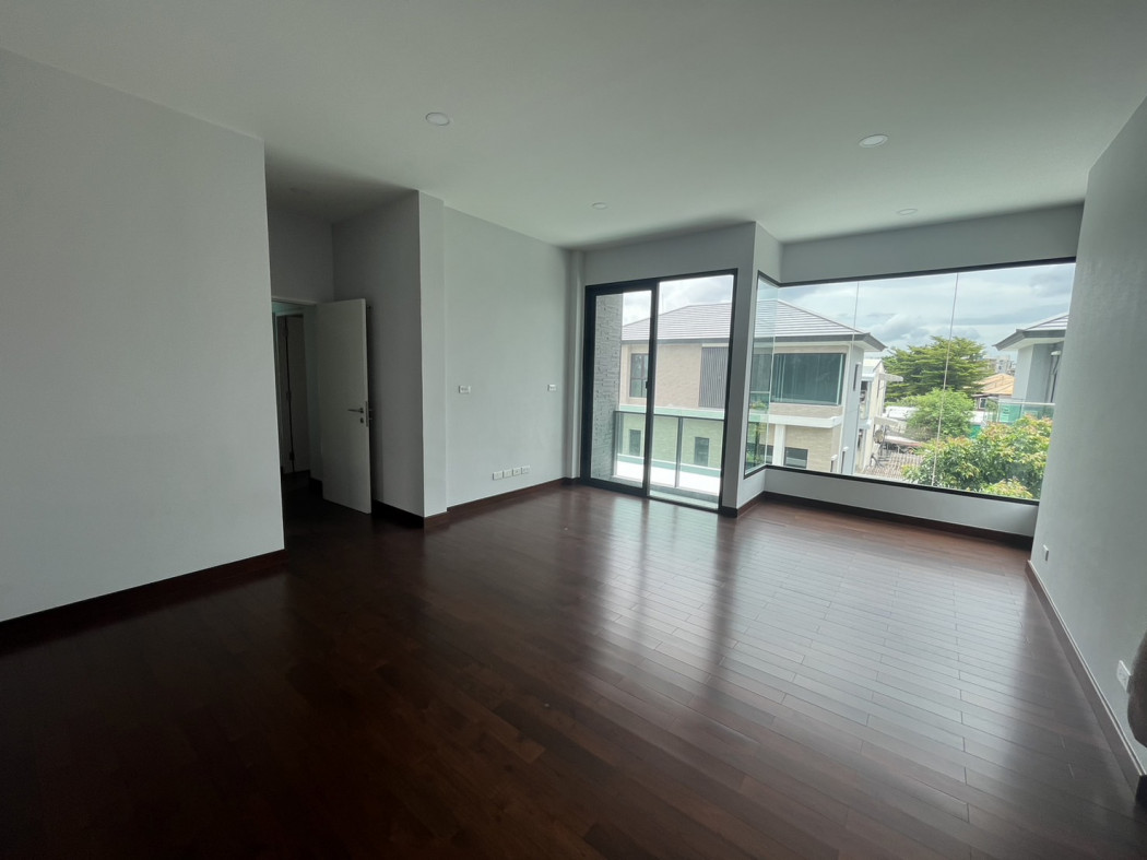 ขาย บ้านเดี่ยว 3 ชั้น The City Ekkamai - Ladprao เพียง 10 นาที ถึงเอกมัย รูปที่ 6