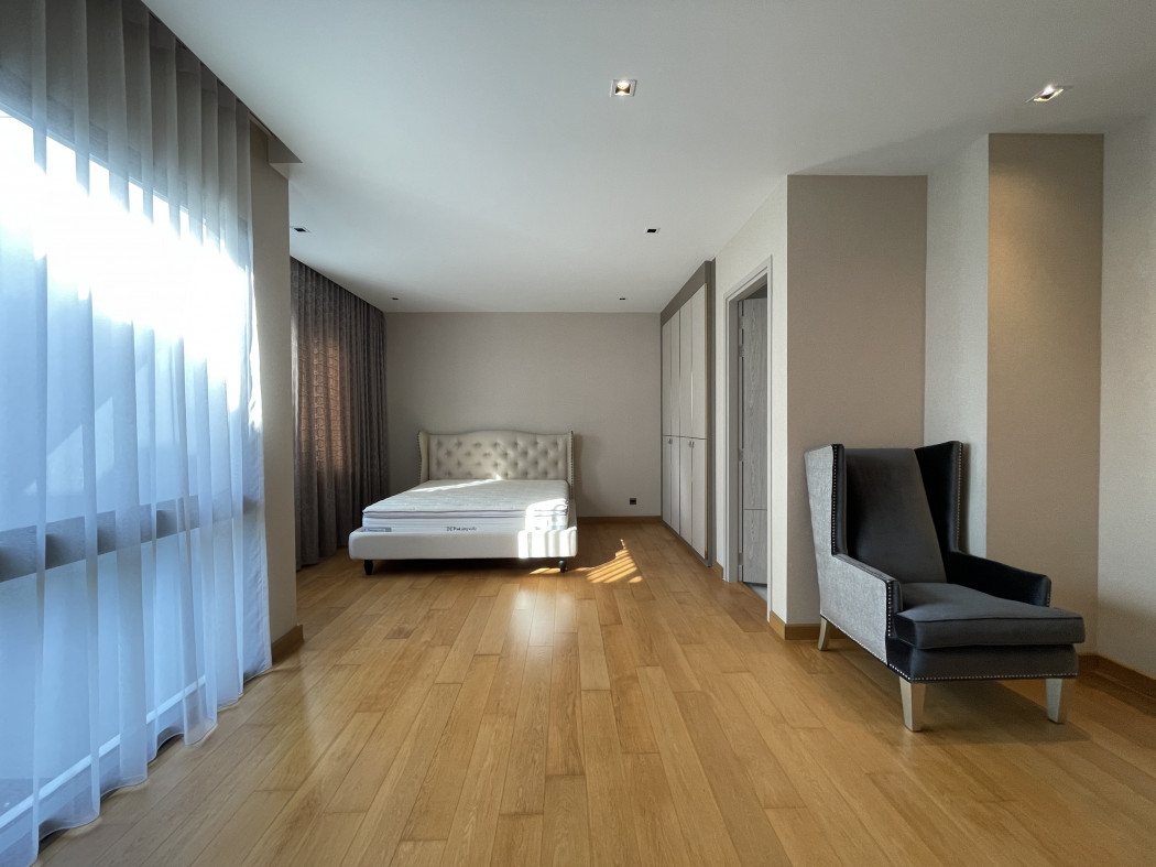 ให้เช่า บ้านเดี่ยว Parc Priva มีลิฟ แปลงมุม 4 ห้องนอน ใกล้ Central พระราม9 รูปที่ 6