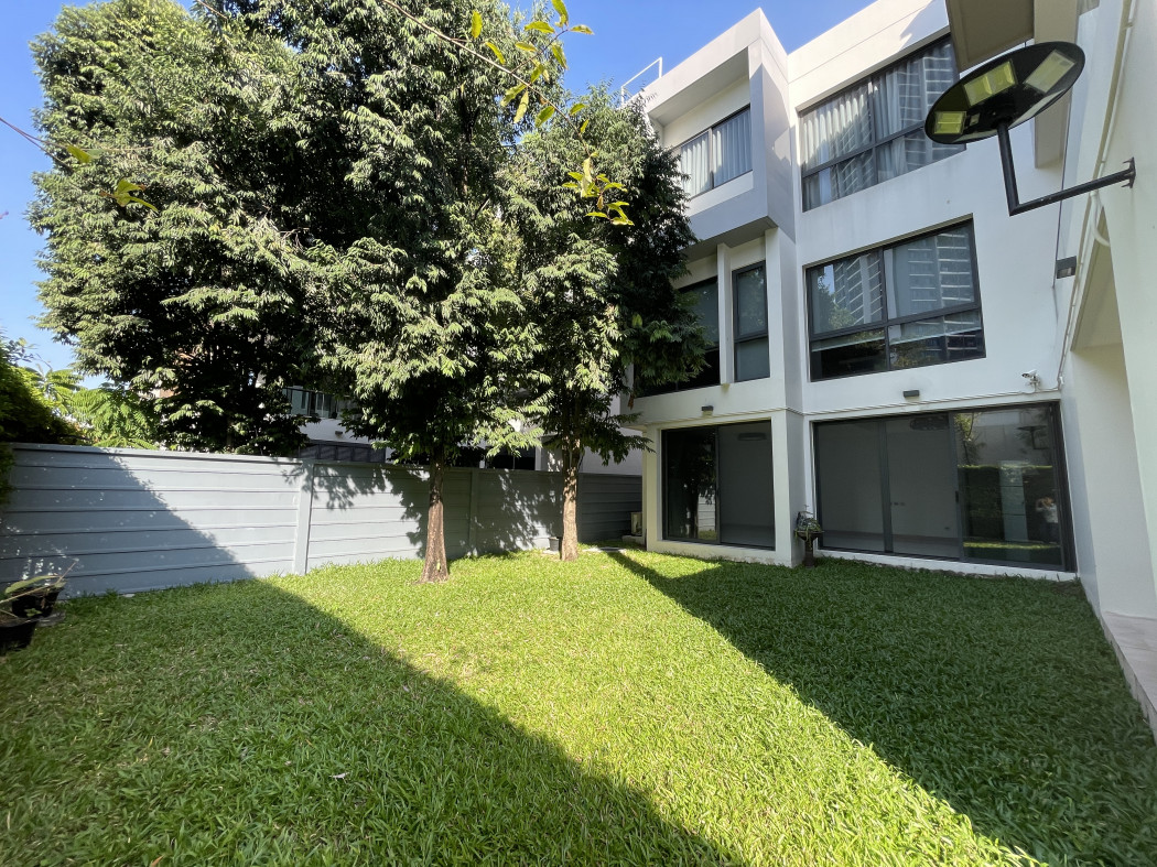 ให้เช่า บ้านเดี่ยว Parc Priva มีลิฟ แปลงมุม 4 ห้องนอน ใกล้ Central พระราม9 รูปที่ 2