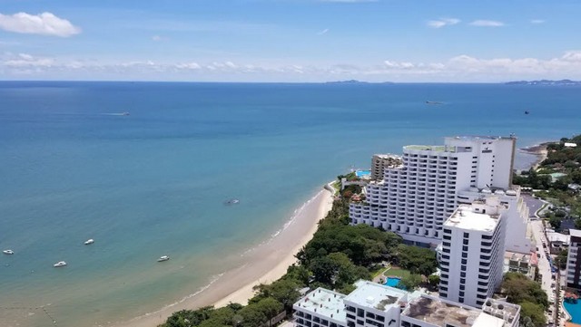 ขายราคาทุน!!! แอนโดนเมด้า คอนโด พัทยา (Andromeda Condo Pattaya), ชั้น 12A, ขนาด 72.07ตร.ม., 2 น 2 น้ำ, ขาย 11,000,000 บาท–ขายพร้อมผู้เช่า รูปที่ 1