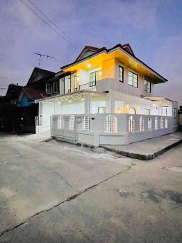 ขาย ทาวน์โฮม พฤกษา11 85 ตรม. 24 ตร.วา บ้าน Renovate สวยเดินทางสะดวก พร้อมยื่นBank รูปที่ 1