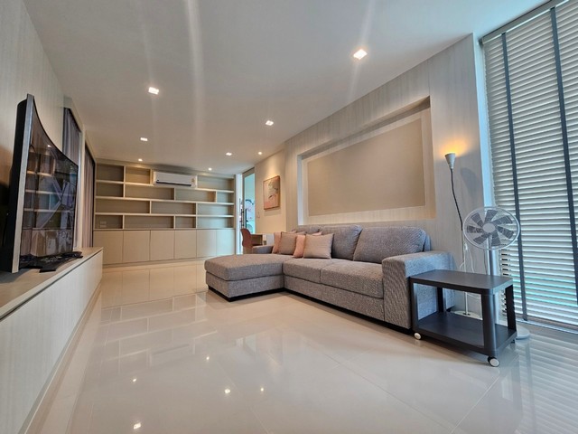 For Rent : Thalang, Private pool villa modern luxury style, 2 Bedrooms 3 Bathrooms รูปที่ 1