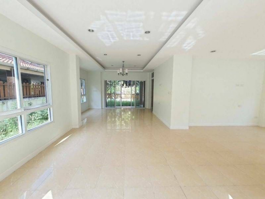 ขาย บ้านเดี่ยว หน้าบ้านไม่ชนใคร อนันดา รังสิต-คลอง 3 135 ตรม. 53.1 ตร.วา ย่านชุมชน เข้าออกสะดวก รูปที่ 2
