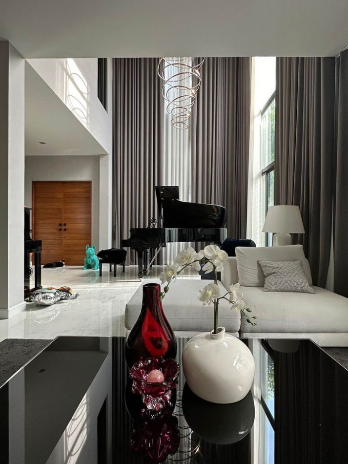 ให้เช่า บ้านเดี่ยว The Gentry Sukhumvit 4 ห้องนอน fully furnished ใกล้รถไฟฟ้าปุณณวิถี รูปที่ 2