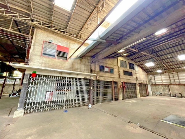 พื้นที่โรงงาน บางนา กม 22-26 โกดังใหญ่มาก ให้เช่า เมกา MRTศรีเอี่ยม  ย่านแถวบางนาตราด 3 ชั้น 1ไร่ 1,600ตรม. 10ห้อง 3น้ำ 5จอดรถ  รูปที่ 1