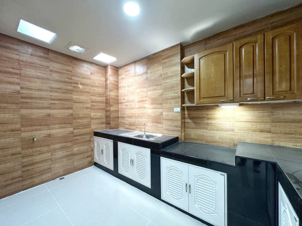 ขาย ทาวน์โฮม รีโนเวทใหม่ พร้อมอยู่ บ้านณัฐกานต์ สายไหม 64 110 ตรม. 21 ตร.วา เดินทางสะดวก รูปที่ 6