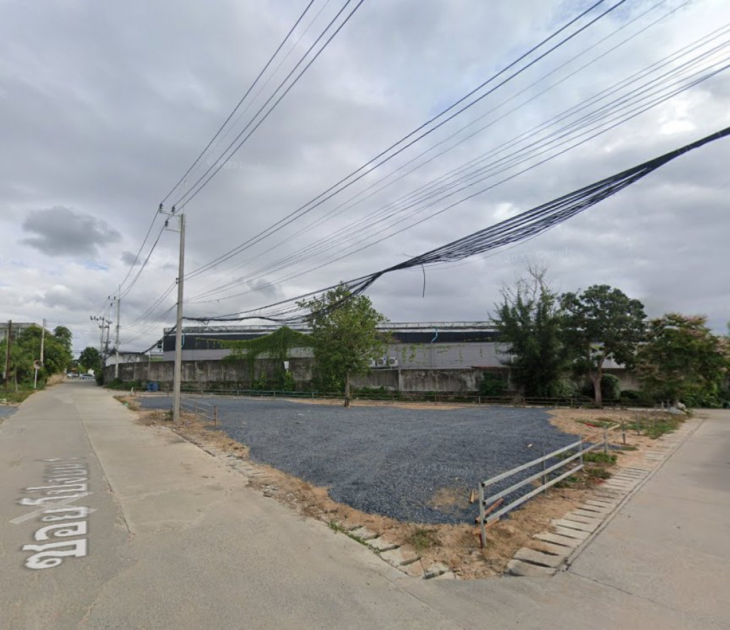 ขายที่ดินติดถนนคอนกรีต 3 ด้าน ซอยโป่งบน1 เนื้อที่ 142 ตรว. ถมแล้วหลังซีเจ ใกล้ถ.มอเตอร์เวย์7ชลบุรี-พัทยา 2 กม. อ.บางละมุง ชลบุรี รูปที่ 4