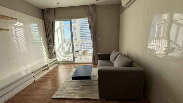 The Coast Bangna spacious private peaceful 18th floor BTS Bangna รูปที่ 1