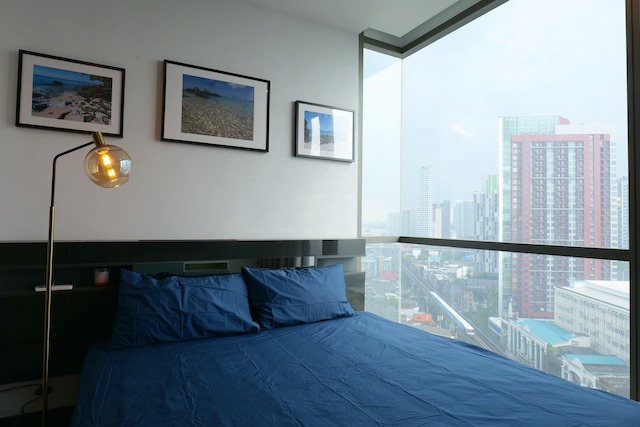 The Room Sukhumvit 69 private convenient livable 19th floor BTS Phra Khanong รูปที่ 1