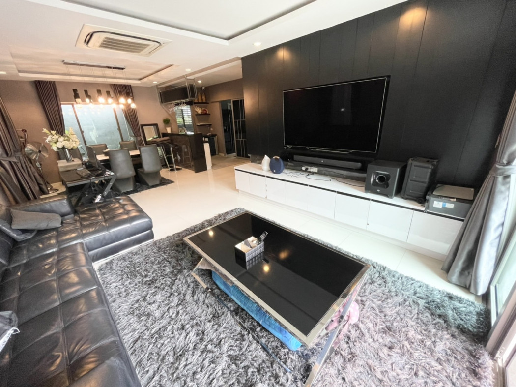 ให้เช่า บ้านเดี่ยว The Plant Estique Pattanakarn 38 แปลงริม 3 นอน รูปที่ 2