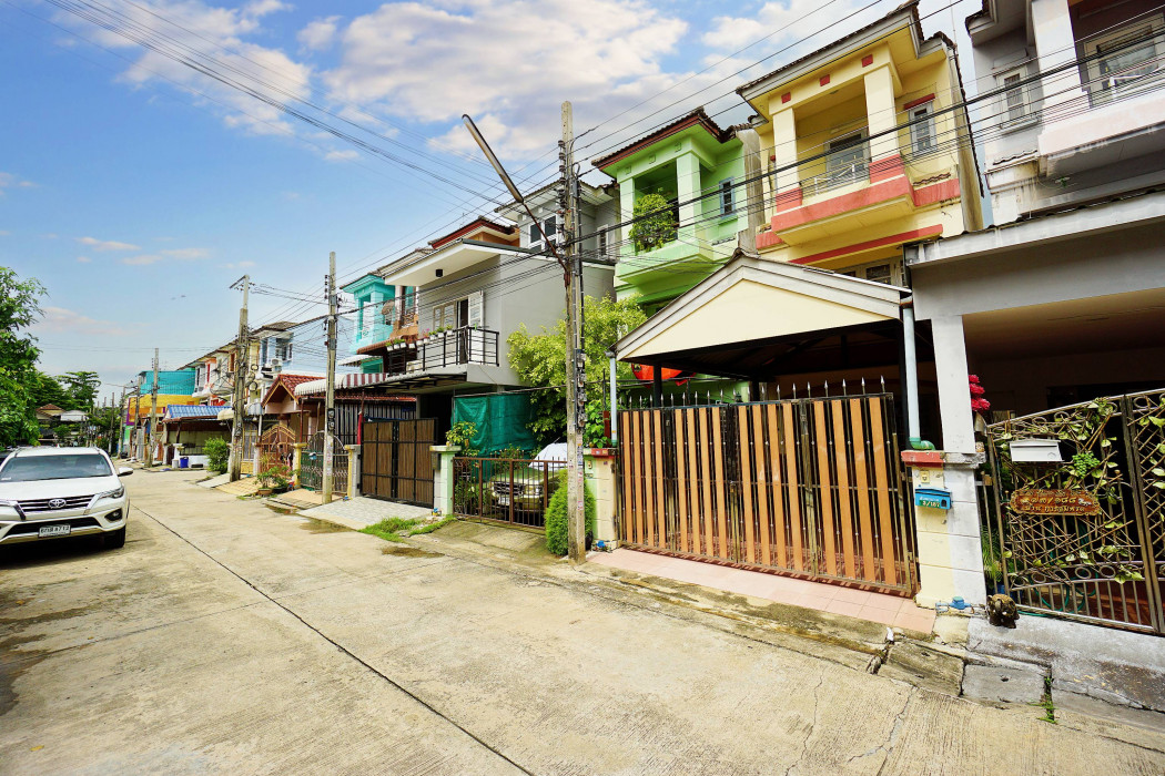 ขาย ทาวน์เฮ้าส์ 3 ชั้น มวลชนธานี พุทธมณฑล สาย2 153.2 ตรม. 20.2 ตรว. สภาพดี พร้อมที่จอดรถและครัว เหมาะทำโฮมออฟฟิศ คนทำงานย่านสีลมสาทร พระราม4 รูปที่ 7