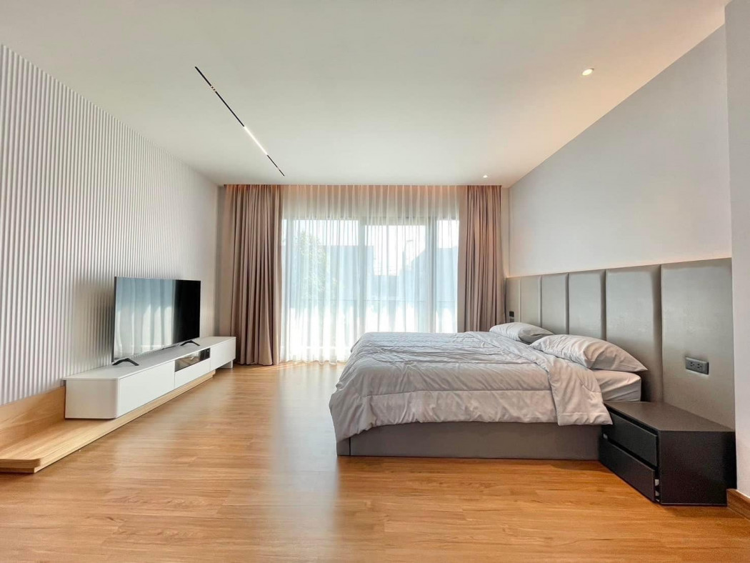ให้เช่า บ้านเดี่ยว เซนโทร บางนา บ้านใหม่ 4 ห้องนอน ตกแต่งสวย  1 กิโล ถึงเมกาบางนา รูปที่ 6