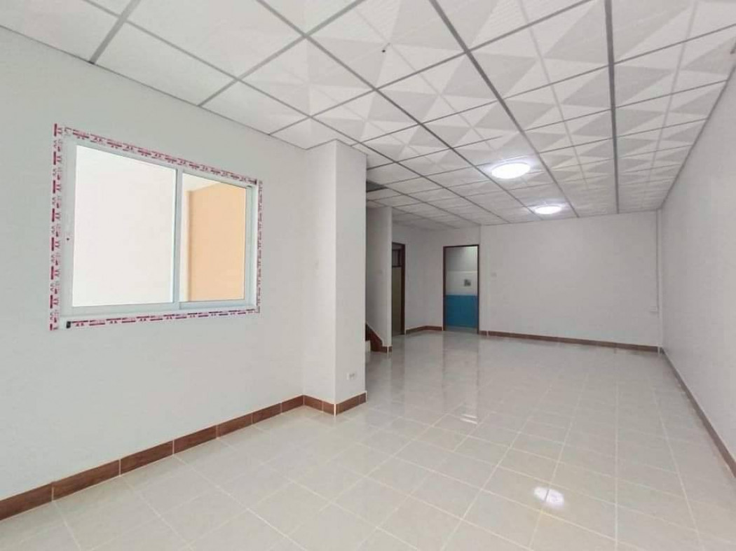 ขาย ทาวน์โฮม บ้านบัวทอง 4 90 ตรม. 18 ตร.วา พร้อมตกแต่ง รีโนเวท รูปที่ 6