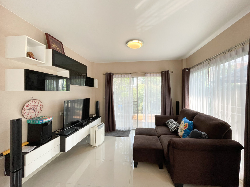 ขาย บ้านเดี่ยว พร้อมเฟอร์นิเจอร์บิ๊วอิน Life Bangkok Boulevard Wongwaen-Onnut 2 185 ตรม. 52.3 ตร.วา ถนนเมน รูปที่ 4