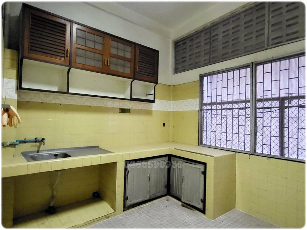ขาย อาคารพาณิชย์ ใจกลางเมือง ราคาถูก ซอยสาธุประดิษฐ์ 5 192 ตรม. 12 ตร.วา รูปที่ 10
