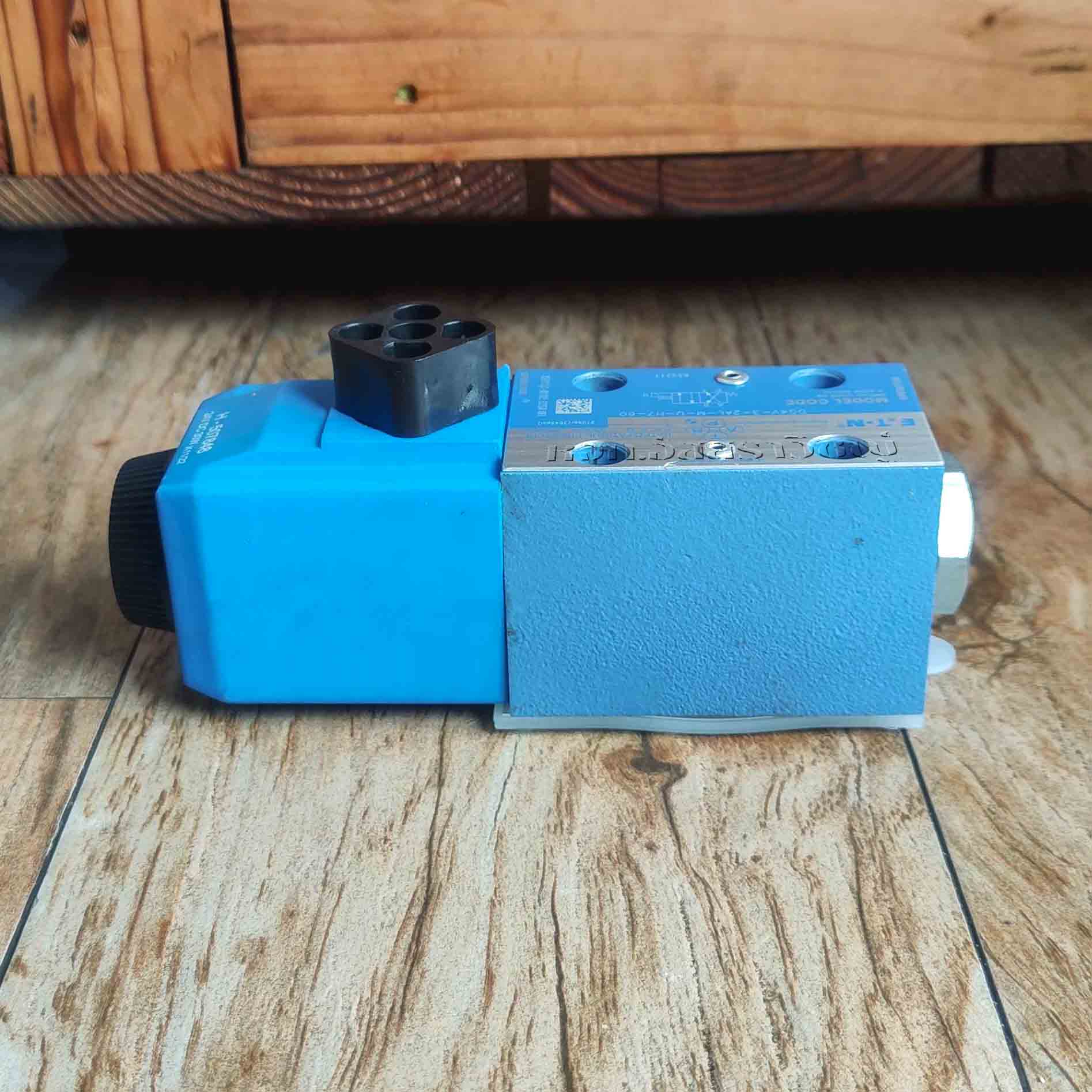 โซลินอยด์วาล์วไฟฟ้า ไฮดรอลิค (Directional Control Valves) EATON Vickers DG4V-3 Series รูปที่ 3