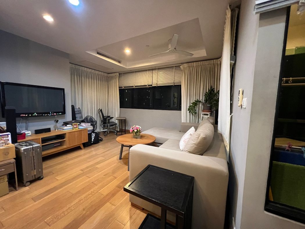 ขาย คอนโด Sathorn Gardens หรูสไตล์รีสอร์ท 78 ตรม. รูปที่ 2