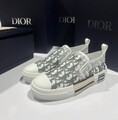  รองเท้า  Dior shoes