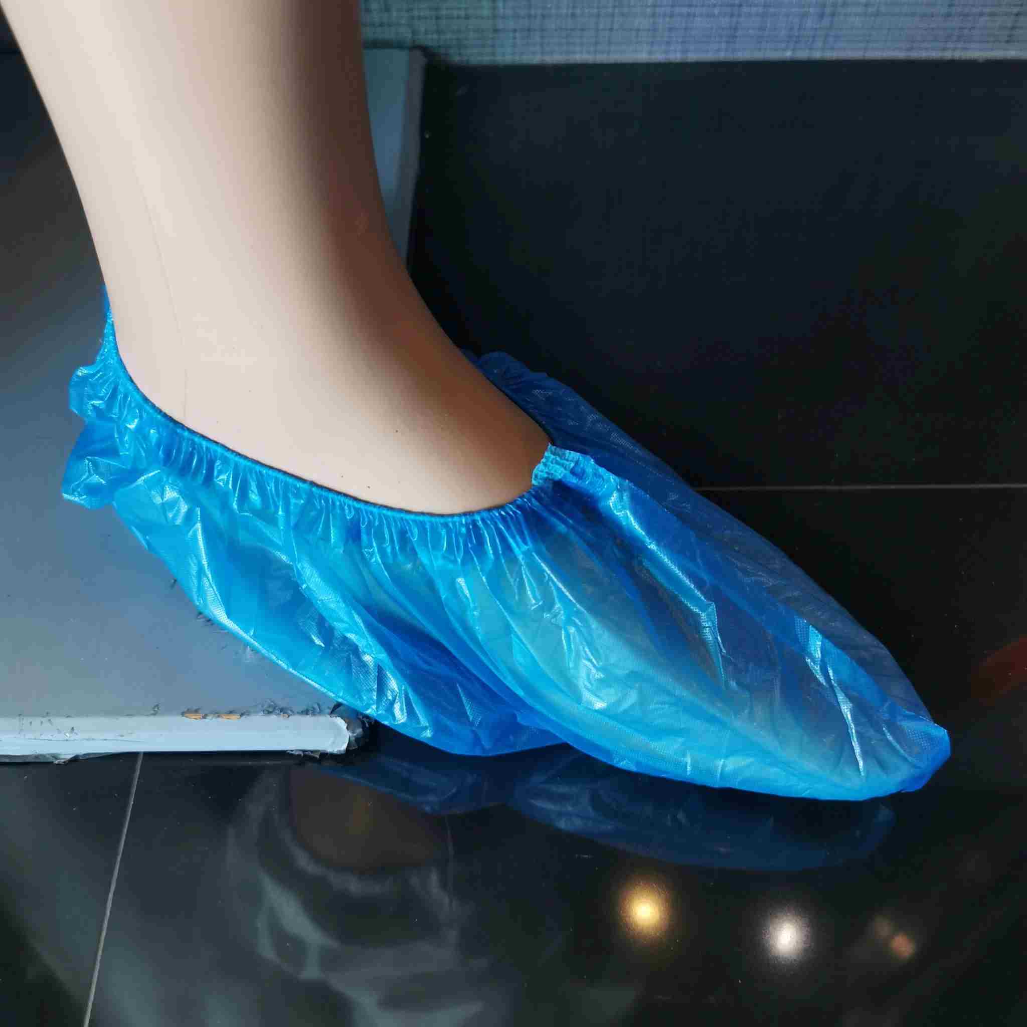 ถุงคลุมเท้าพลาสติก สีฟ้า-แบบขุ่น รูปที่ 1