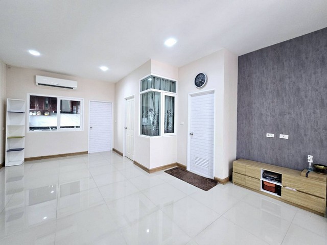 TOWNHOME โกลเด้น ทาวน์ รัตนาธิเบศร์-สถานีรถไฟฟ้าบางพลู โครตถูก รูปที่ 1