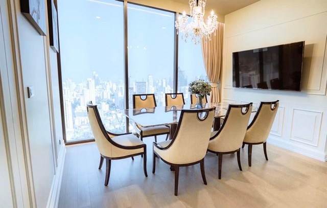 Luxury Condominium for Rent at CELES ASOKE, near BTS Asok and MRT Sukhumvit รูปที่ 1