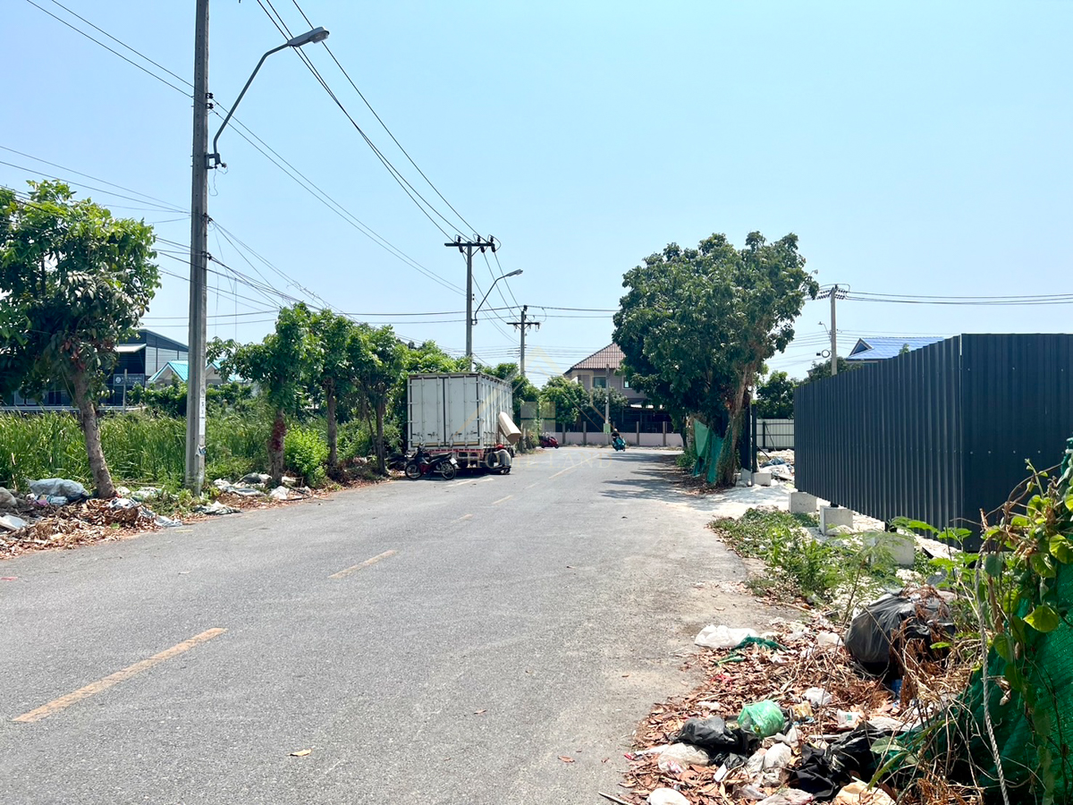 ที่ดินเปล่า ถมแล้ว แปลงสวย ประชาอุทิศ 75 แยก 15 ทำเลดี รูปที่ 1